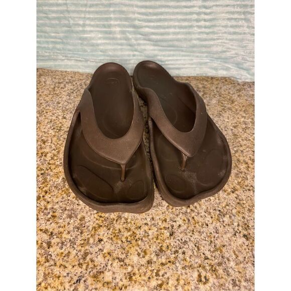 Crocs brown flip flops - Picture 2 of 6